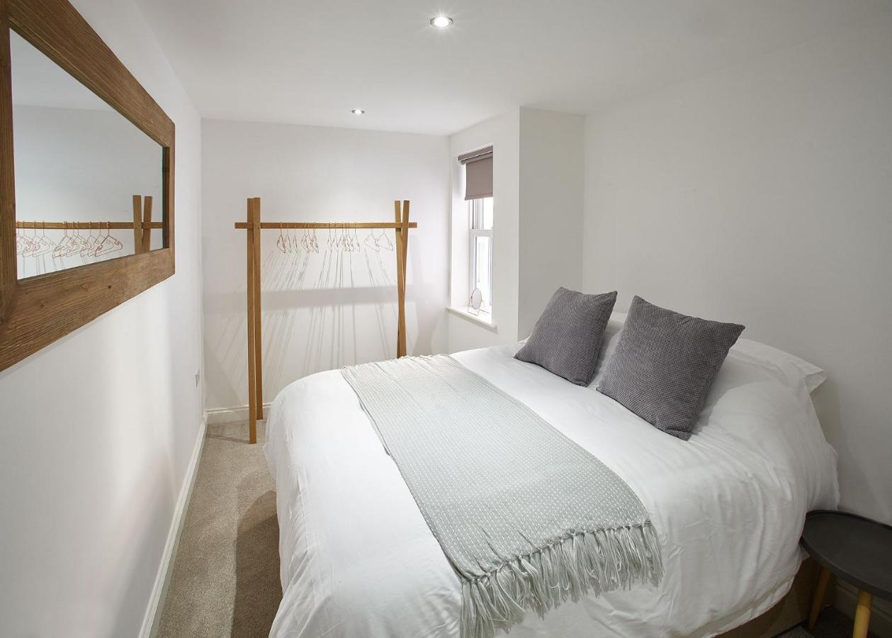 Host & - Park View Apartment